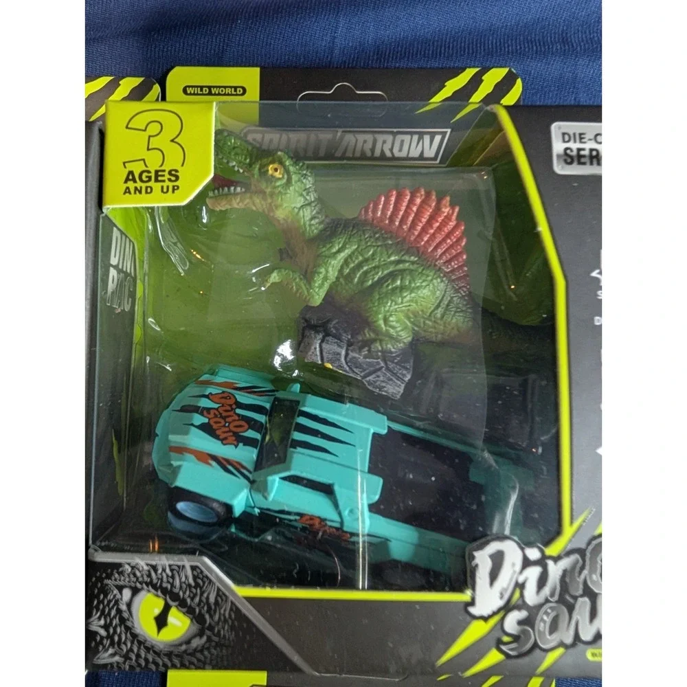 Spirit Arrow Dino Sour Toy  Dinosaur Set‎ Of 4 Gift Christmas